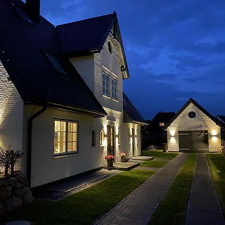 Neu! Ferienhaus Litj Horsa Hoog - Luxus, Lage, Leichtigkeit Mit Wellenrauschen In Wenningstedt Sylt エクステリア 写真