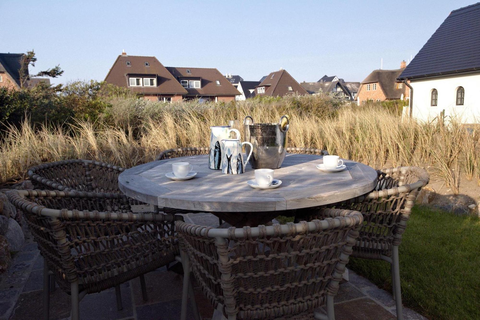 Neu! Ferienhaus Litj Horsa Hoog - Luxus, Lage, Leichtigkeit Mit Wellenrauschen In Wenningstedt Sylt エクステリア 写真