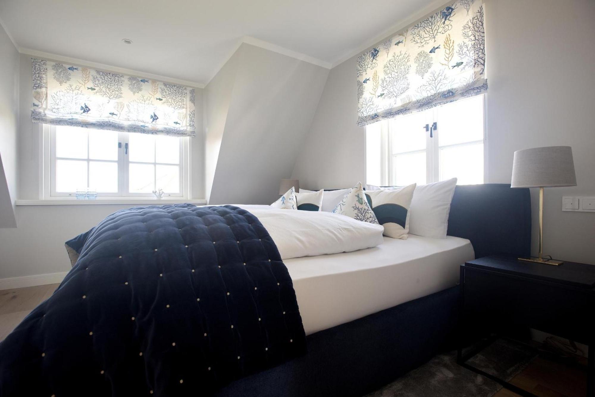 Neu! Ferienhaus Litj Horsa Hoog - Luxus, Lage, Leichtigkeit Mit Wellenrauschen In Wenningstedt Sylt エクステリア 写真